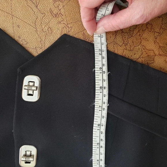 *POWERLINE  vest, size small - Picture 9 of 9